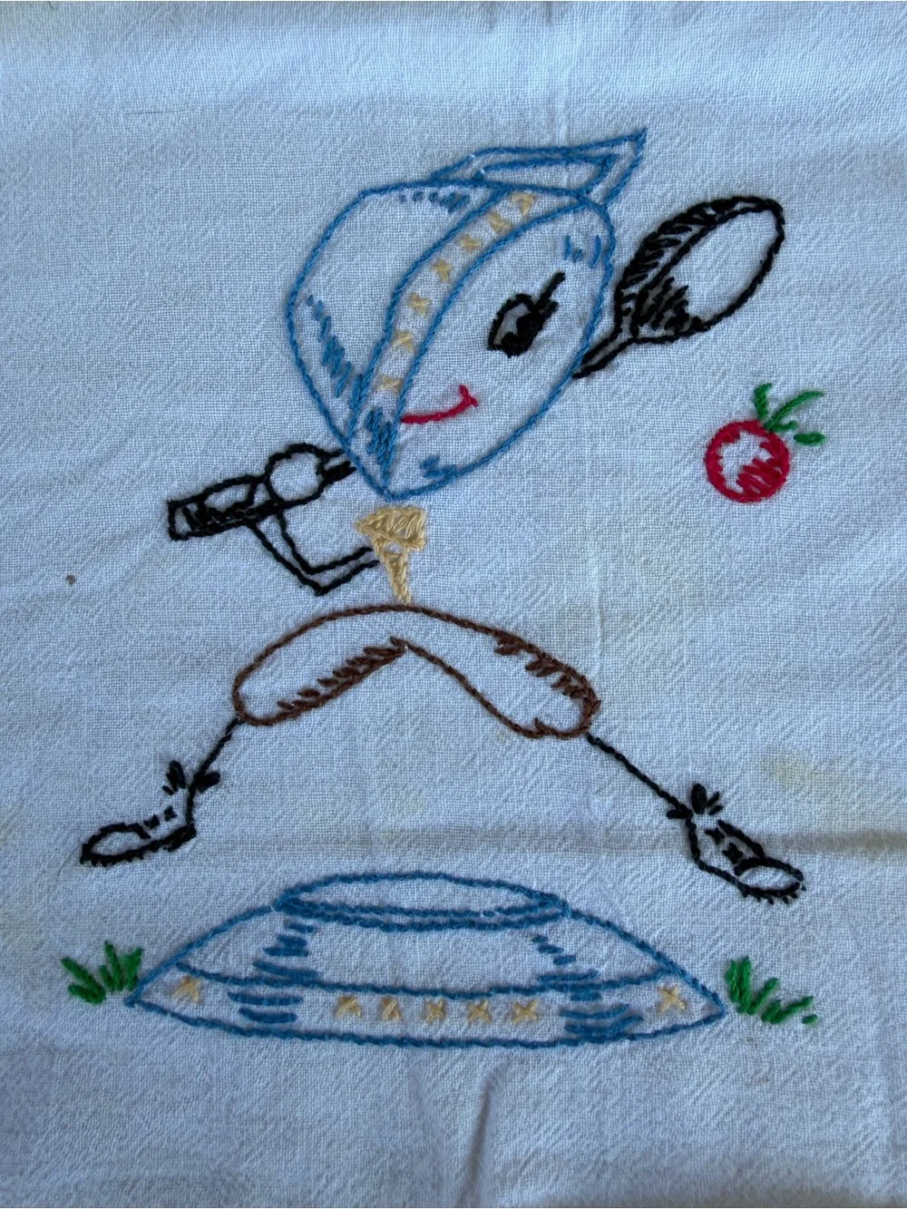 VTG 21-Piece Hand Embroidered Small Tablecloth Lot Kitschy Kittens Birds FLAWS